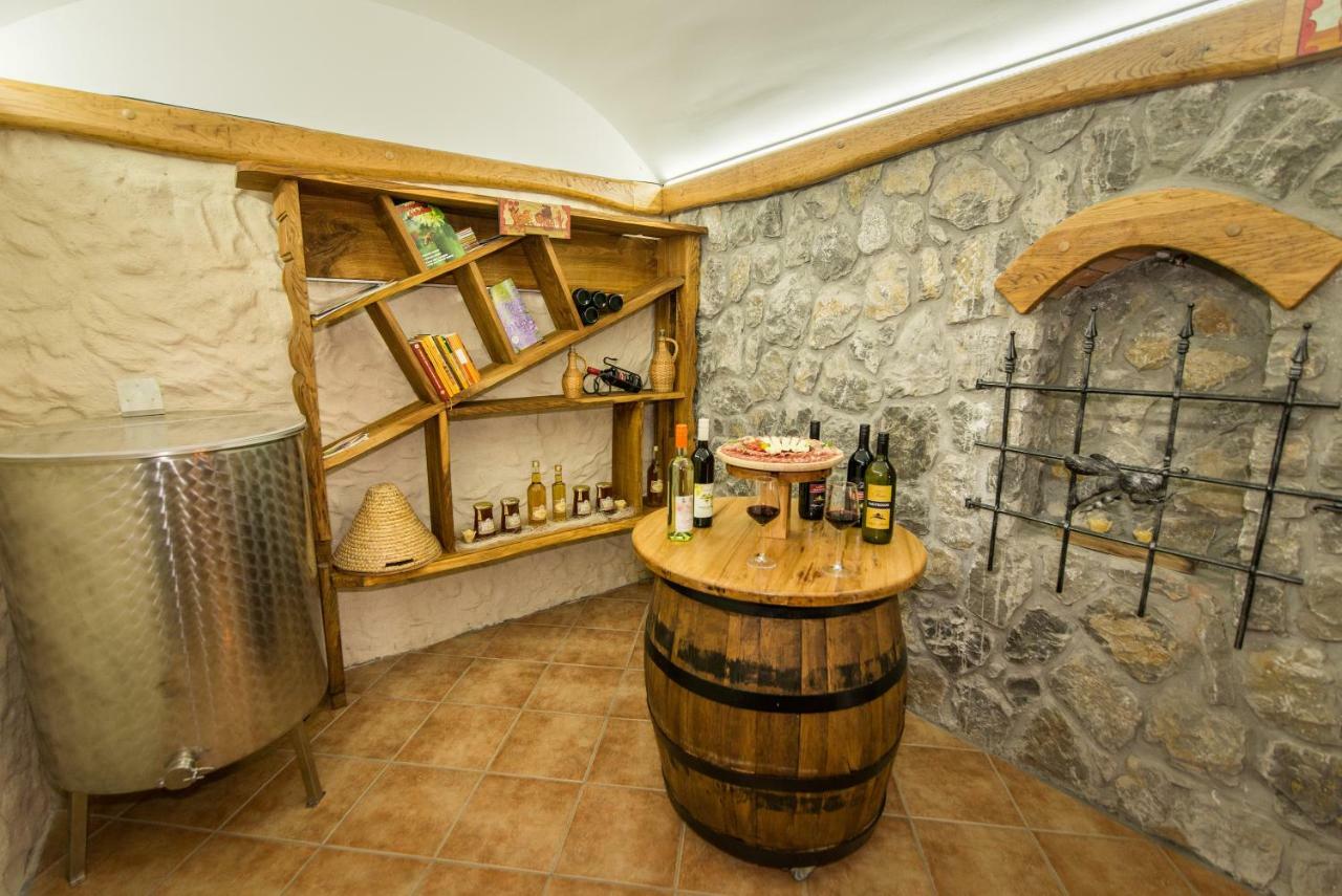 Vineyard Cottage Vina In Medu Trebelno Екстер'єр фото