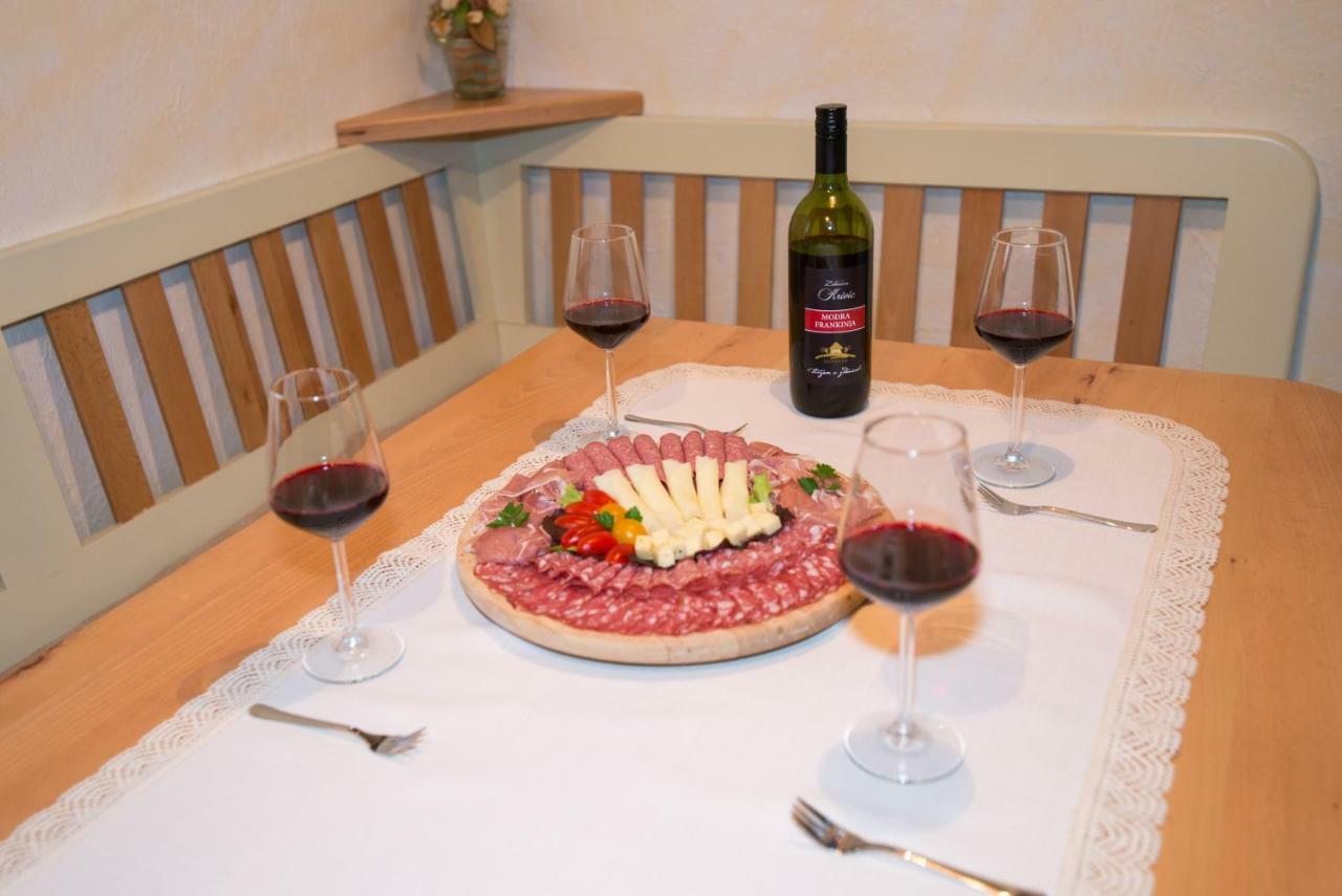 Vineyard Cottage Vina In Medu Trebelno Екстер'єр фото